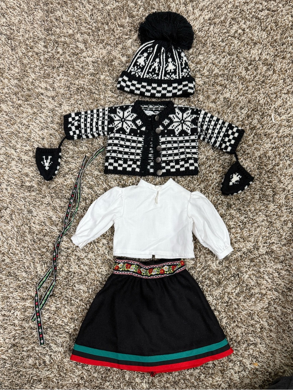 American Girl Kirsten Larson Winter Woolens, winter skirt, shirt and ribbons.